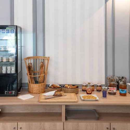 petit-dejeuner-hotel-aria-nice