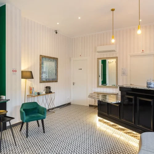 reception-hotel-aria.webp